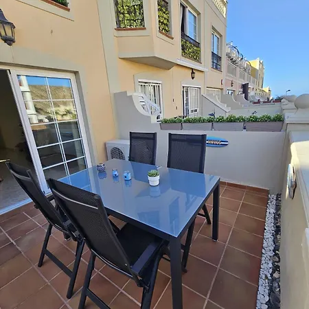 公寓 Hoekappartement Mar, 400m