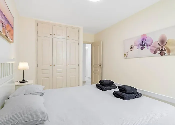 Hoekappartement Mar, 400m *