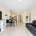 Hoekappartement Mar, 400m