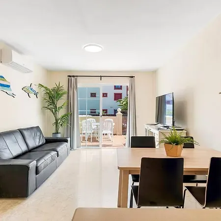 Hoekappartement Mar, 400m