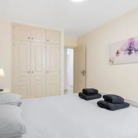 Hoekappartement Mar, 400m *